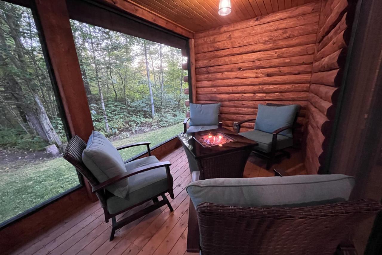 Blackbear Log Cabin Morrisville Exteriér fotografie